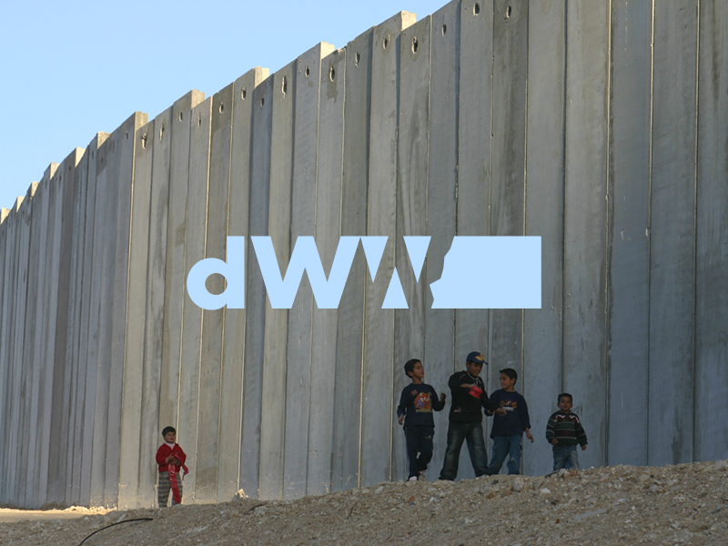 klike-dewallingworld-logo3